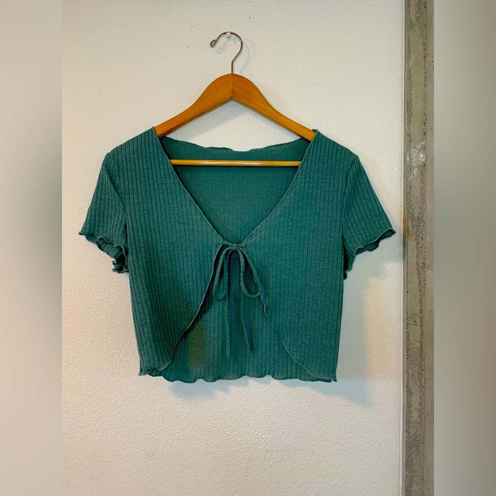 Sage green cropped shawl